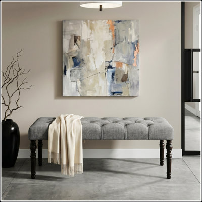 Banc de salle à manger capitonné en tissu avec pieds tournés offrant une assise confortable et un style classique pour la maison