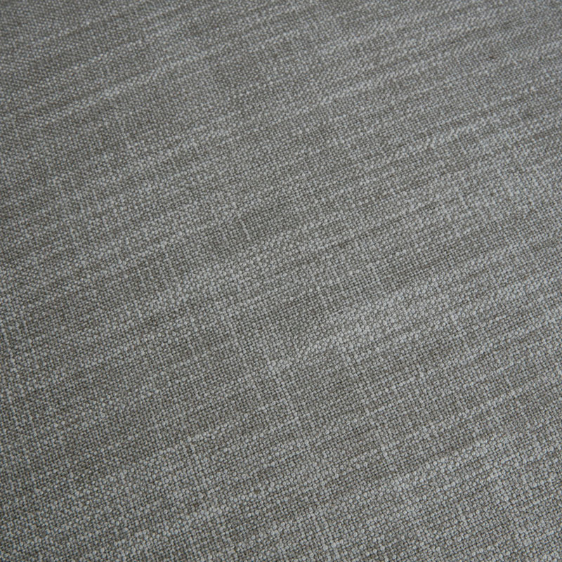 Pivot Tyler, Gris