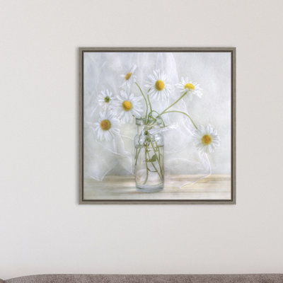 « Marguerites » par Mandy Disher, reproduction d’art sur toile encadrée