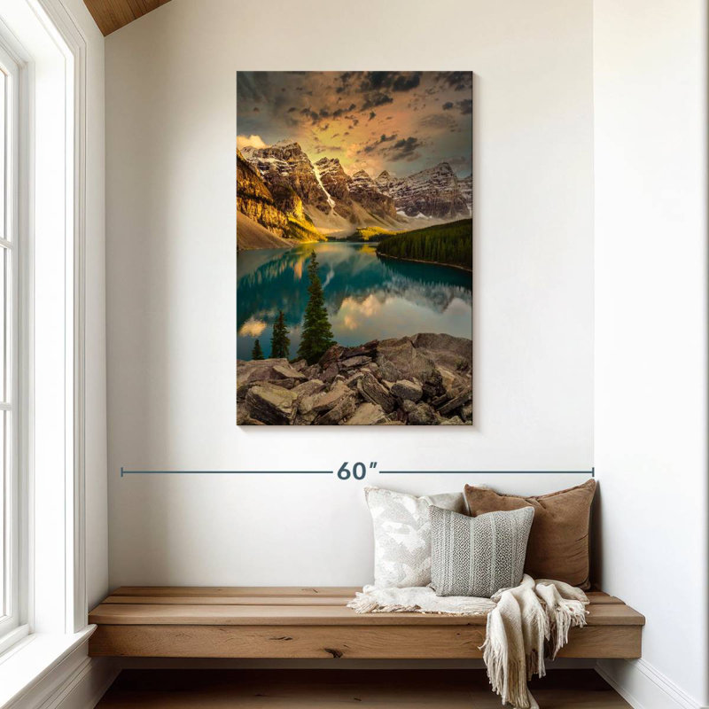Lever de soleil doré du lac Aime Moraine, H 45 po x l 30 po