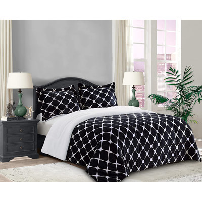 Mocassi Bloom Sherpa Geometric Shapes Comforter Set