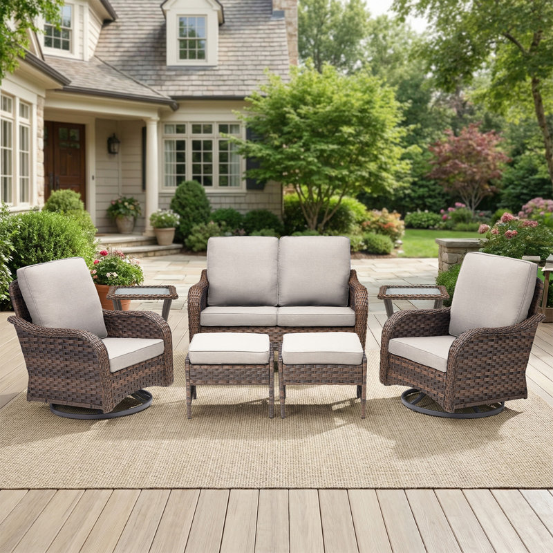Ensemble de conversation avec causeuse Arick 7 pièces avec chaises pivotantes, table d'appoint et repose-pieds Arley, Beige