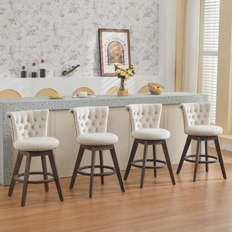 Tabouret de comptoir pivotant en velours 25,2 po (ensemble de 4), Beige, 4