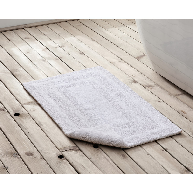 Logan White Cotton 2-Piece Bath Rug Set