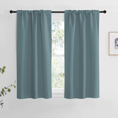 Blackout Curtains for Living Room, Thermal Insulated Solid Window Panels, Room Darkening Drapes for Bedroom/Kitchen, 2 Pieces