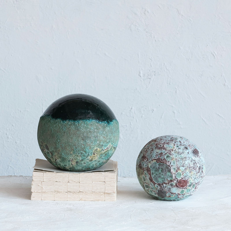 Jetze Figurines & Sculptures