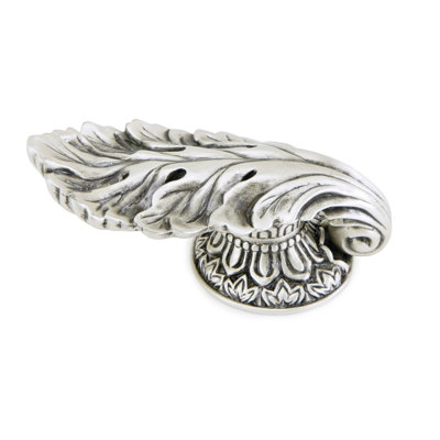 LOUIS XV KNOB WITH SMALL PLATE;