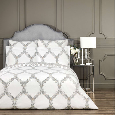 Chloe Sateen Fitted Sheet