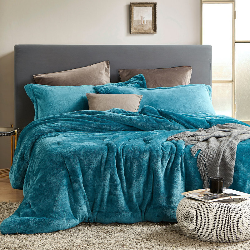 Me Sooo Comfy Coma Inducer Oversized Comforter Set, Queen Comforter + 2 Standard Shams, Teal