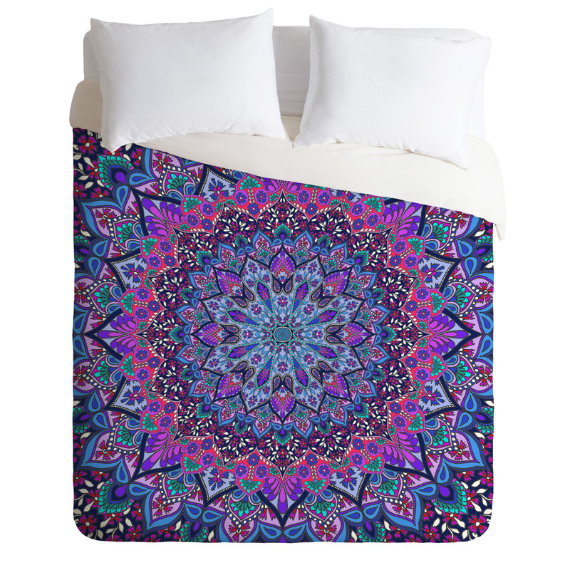 Aimee St Hill Polyester Damask Duvet Cover, King Duvet Cover + 2 King Shams