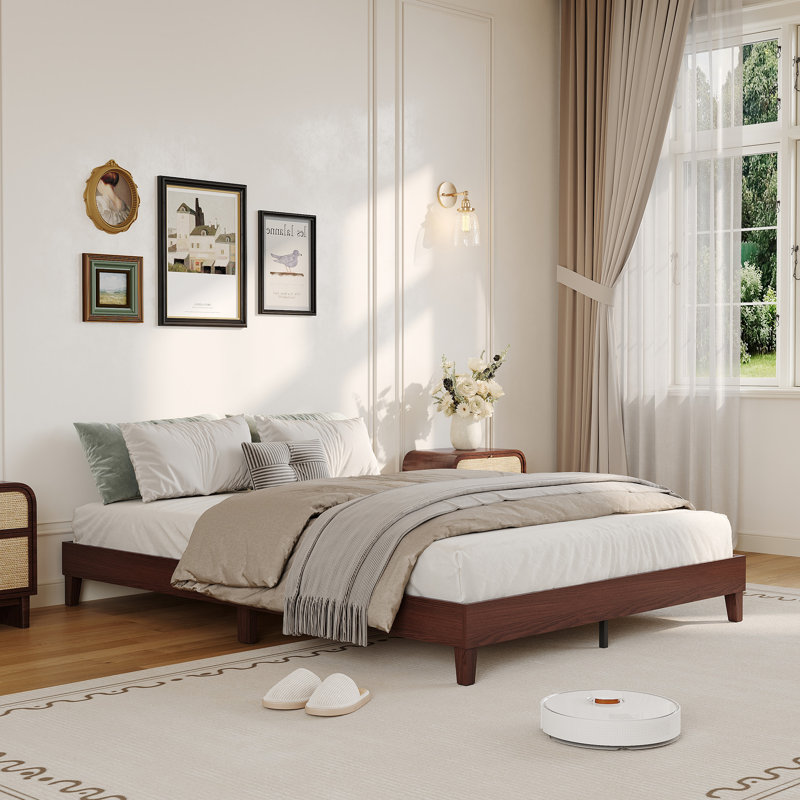 Structure de lit plateforme pleine grandeur en bois - Profil bas de 9 pouces - Support de lattes robuste et silencieux - Rangement sous le lit - Noyer rouge traditionnel