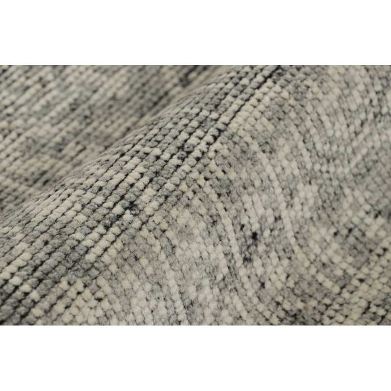 Hand Knotted Wool Area Rug in Gray, White, Black, Rectangle 6' x 9'