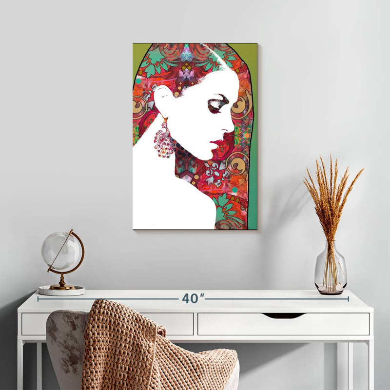 Leisha Majestic Chic, H 24 po x l 16 po
