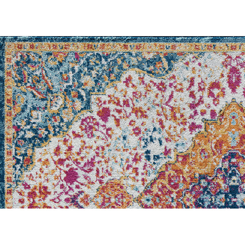Hailey Vintage Vivid Beauty Area Rug, Runner 2'6" x 8'