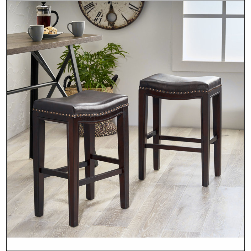 Contre-tabouret Tiffin avec design élégant et sièges confortables, parfait pour les cuisines et les bars modernes, Brun, Brun