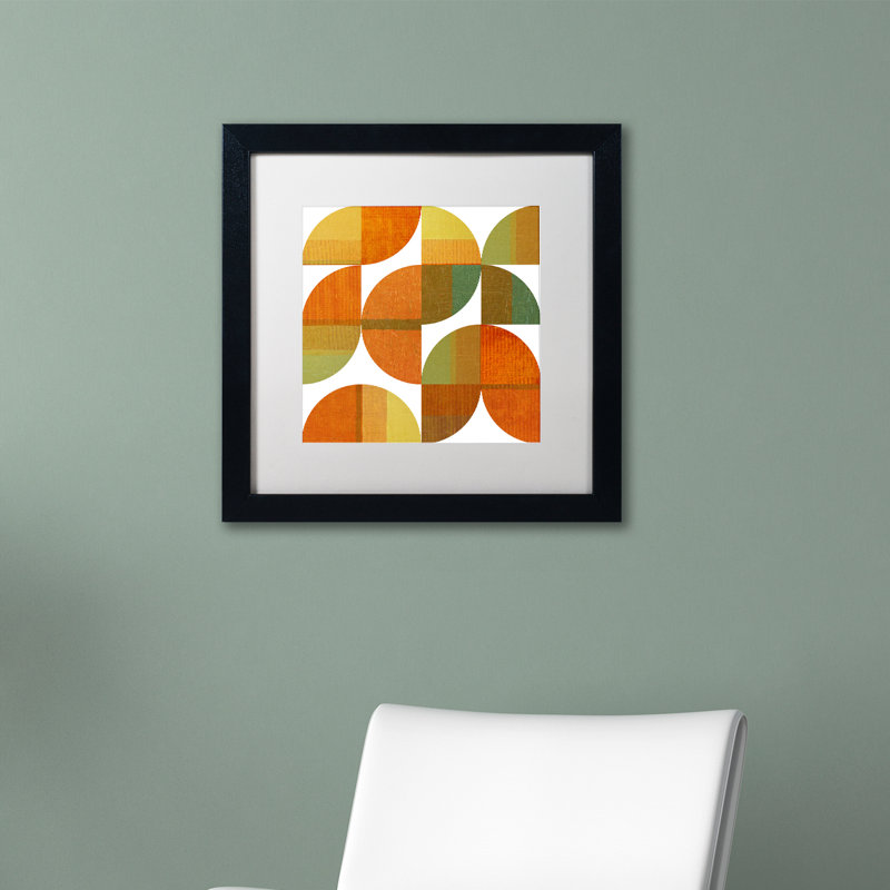 « 4 suns quartered 1,0 » par michelle calkins, reproduction d’art encadrée, H 16 po x l 16 po x P 0,5 po, Cadre noir, Blanc