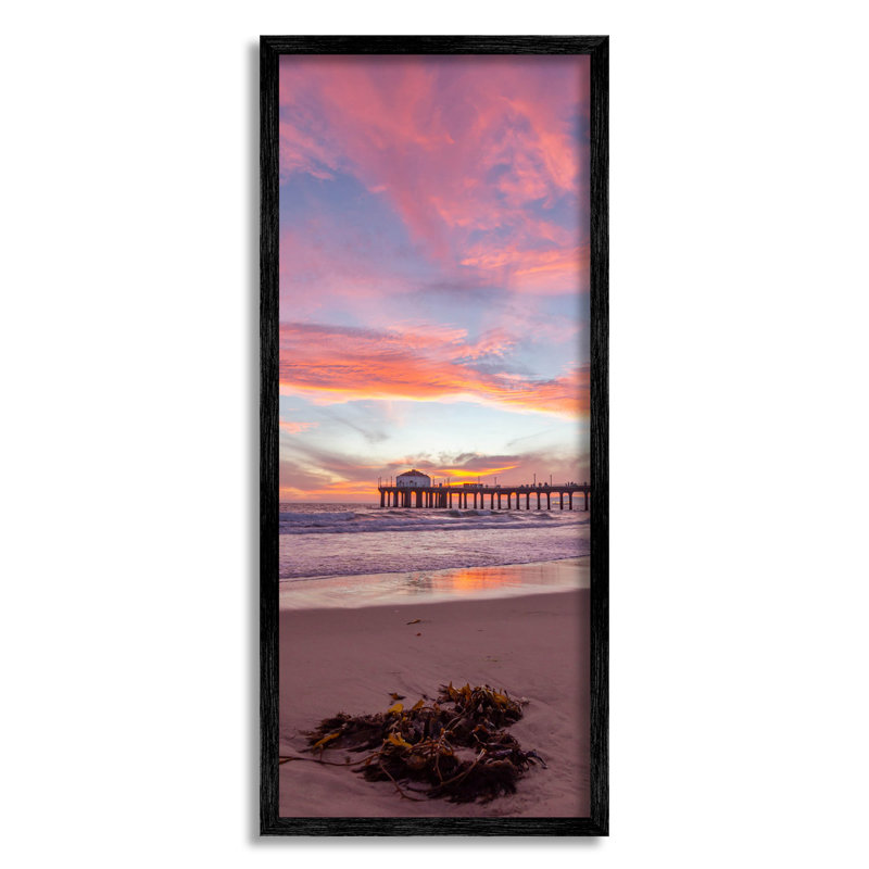 «Waterfront Dock Sunset», estampe numérique par Jeff Poe, Giclée encadrée noir minuit, H 24 po x l 10 po x P 1,5 po