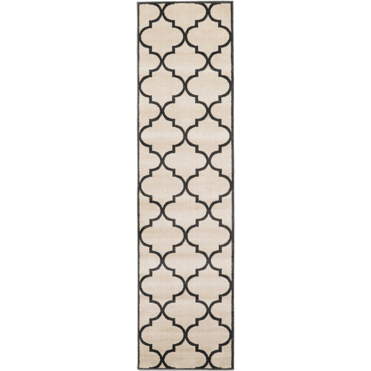 Molly Geometric Indoor Rug