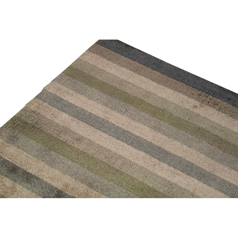Hand-Knotted High-Quality Gray Area Rug
