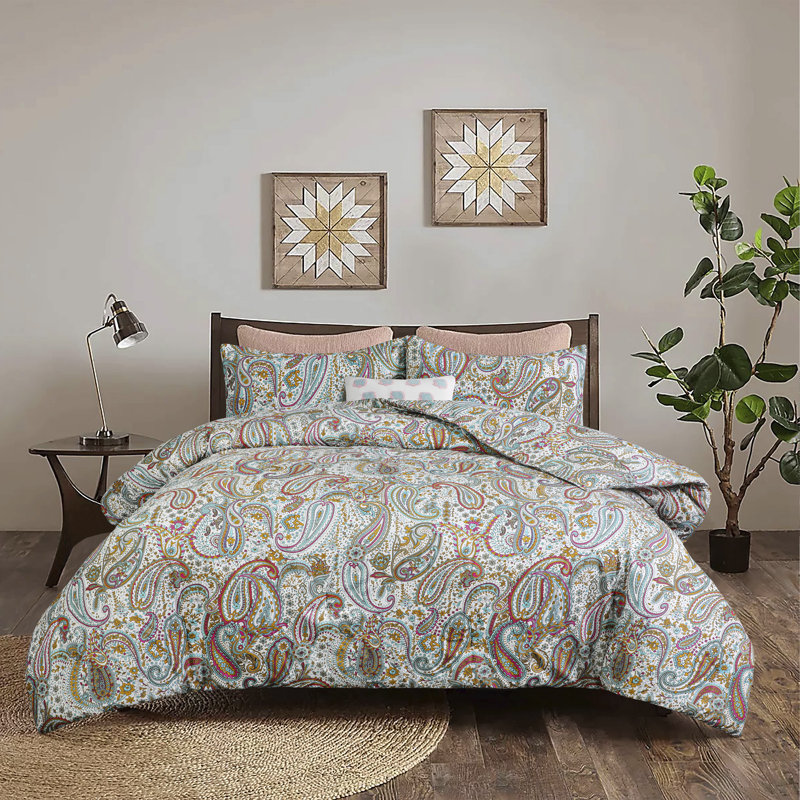 3 Piece Microfiber Reversible Printed Comforter Set, King Comforter + 2 King Shams