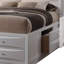 Lit plateforme en bois massif avec très grand lit Jack-145050368-169389677