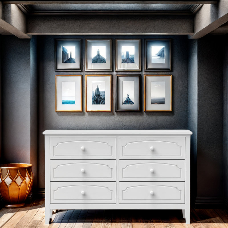 Joli Accent Chest