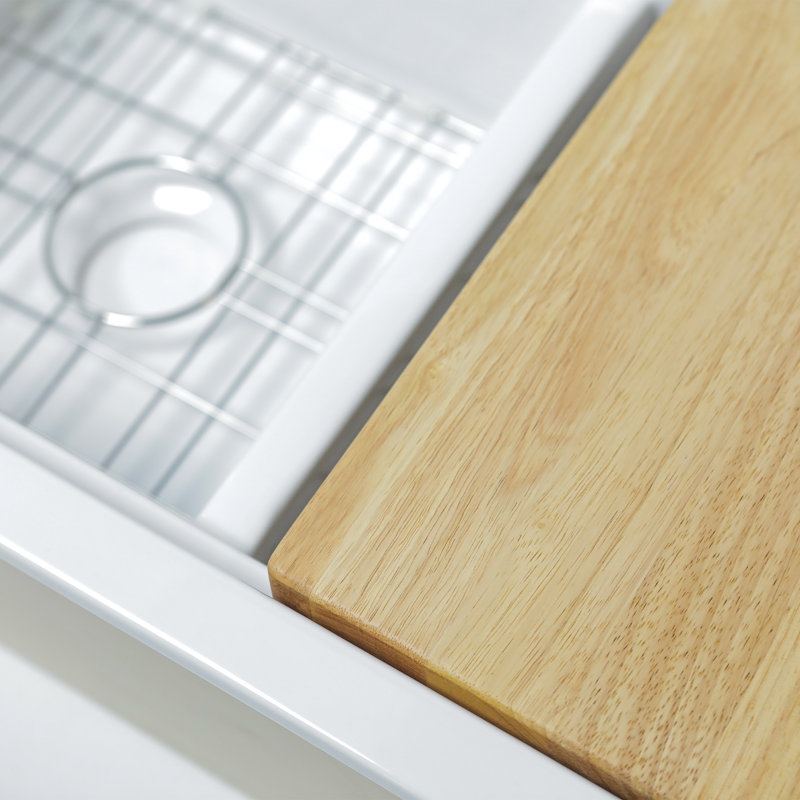 Évier de cuisine double cuve Eden de 32 po en céramique réfractaire blanche éclatante, à encastrer sous plan, avec planche à découper et grilles de fond