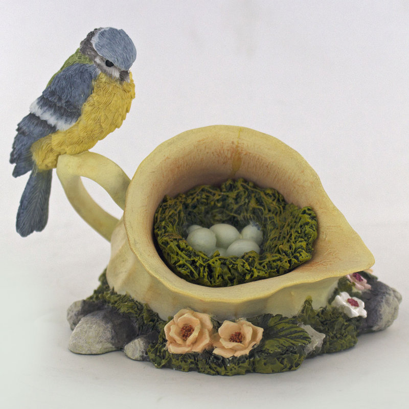 Lugenia Animals Figurines & Sculptures