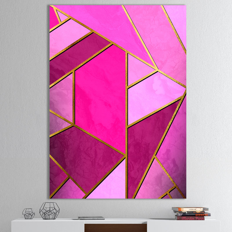 Reproduction d’art sur toile jaune triangulaire sur des nuances de mauve et de rose, H 40 po x l 30 po x P 1,5 po