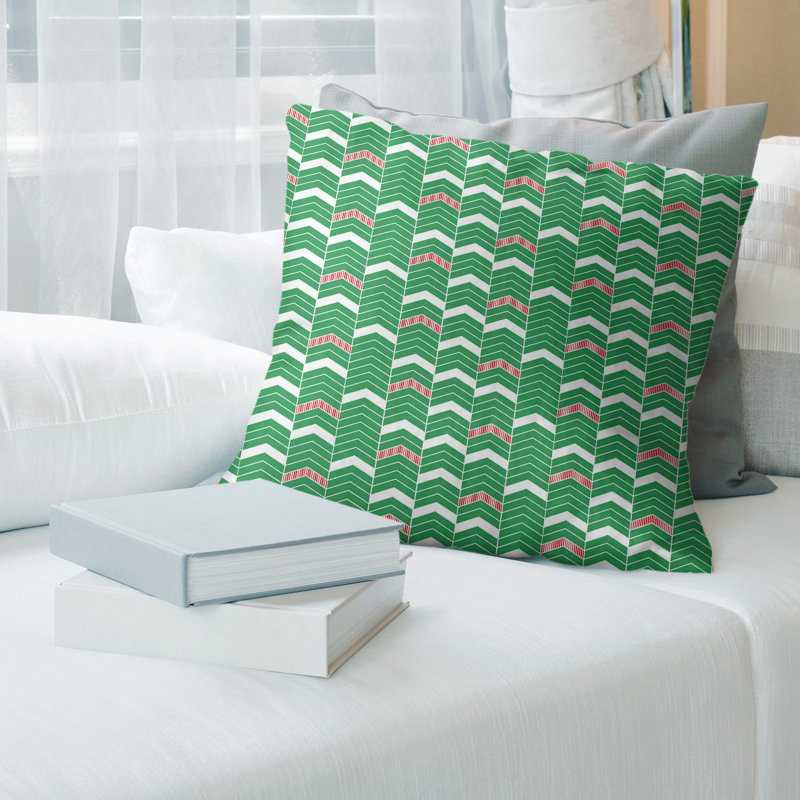 Housse de coussin décoratif à motif à chevrons à chevrons Football Team Stripes, 18 po x 18 po, Vert / rouge / blanc cassé