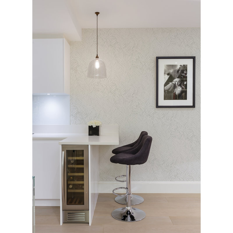 Rouleau de papier peint métallique L 33 pi x l 20,9 po, Blanc cassé