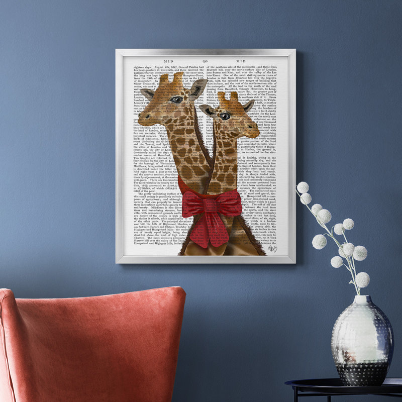 «Giraffes and Bow», toile encadrée de qualité supérieure - prête à être accrochée, H 24 po x l 20 po, Argent