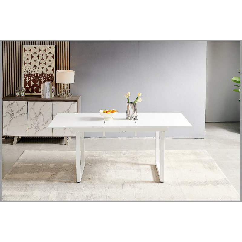 Table de salle à manger carrée extensible avec pieds en métal, conception moderne peu encombrante pour le salon et la cuisine