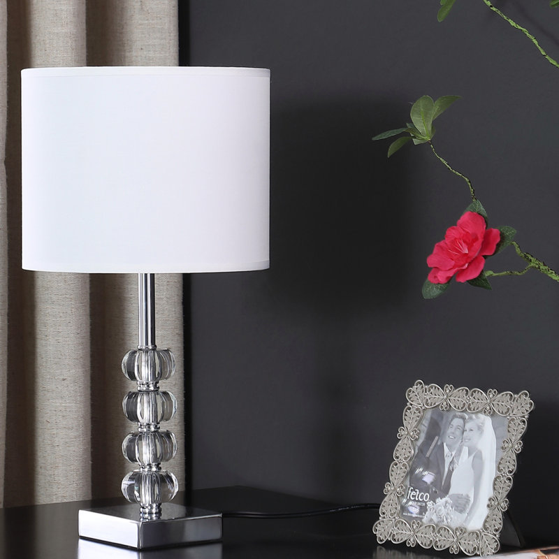 Lampe de table 17,75 "Olivia Prism