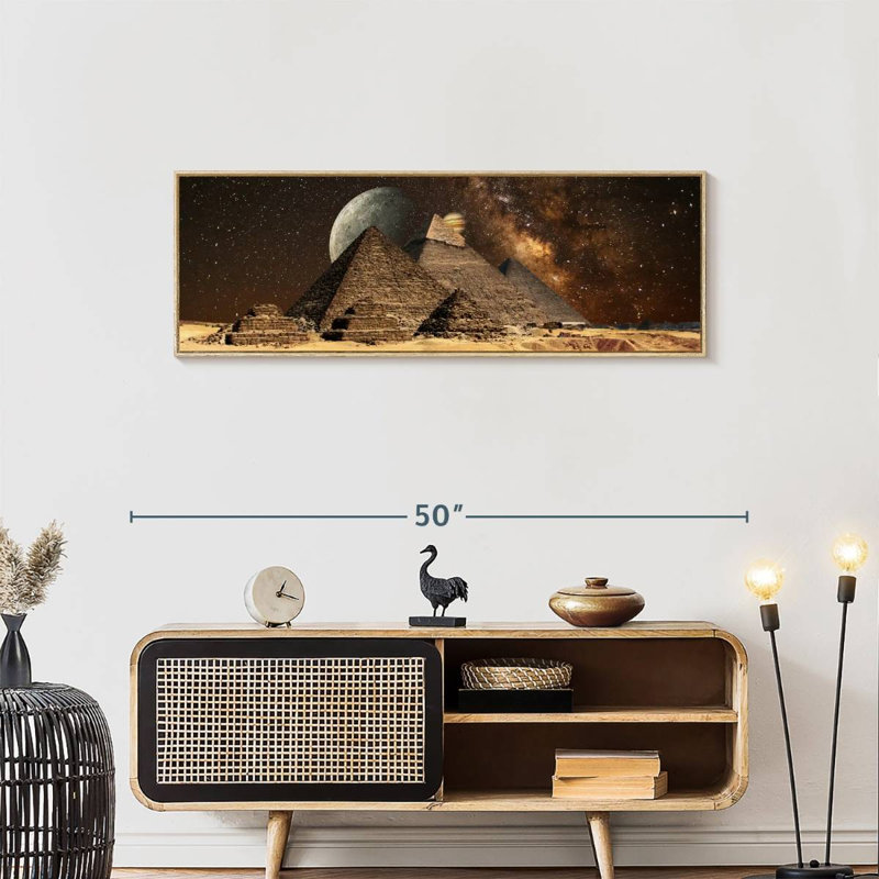 Cosmos sur les pyramides égyptiennes, Floating Frame Natural Wood, 43 po x 15 po