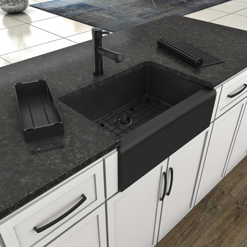 Noah Plus 30" L x 20" W Farmhouse Kitchen Sink with Basket Strainer, Matte Black
