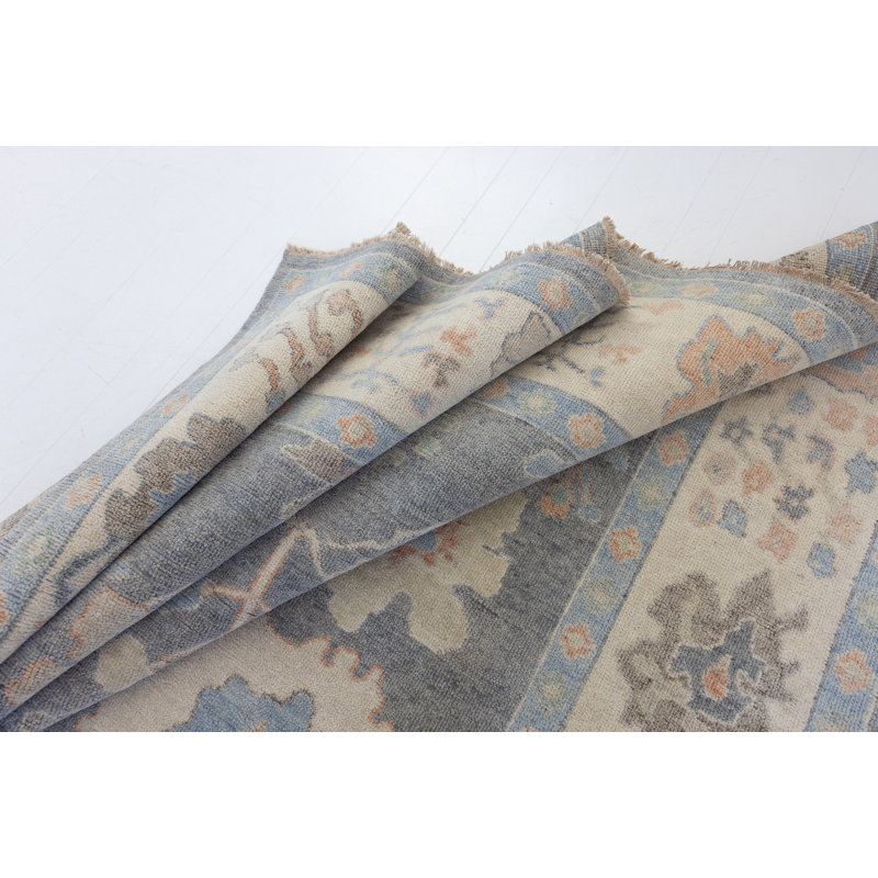 Hand Knotted Wool Floral Area Rug, Rectangle 9' x 12'