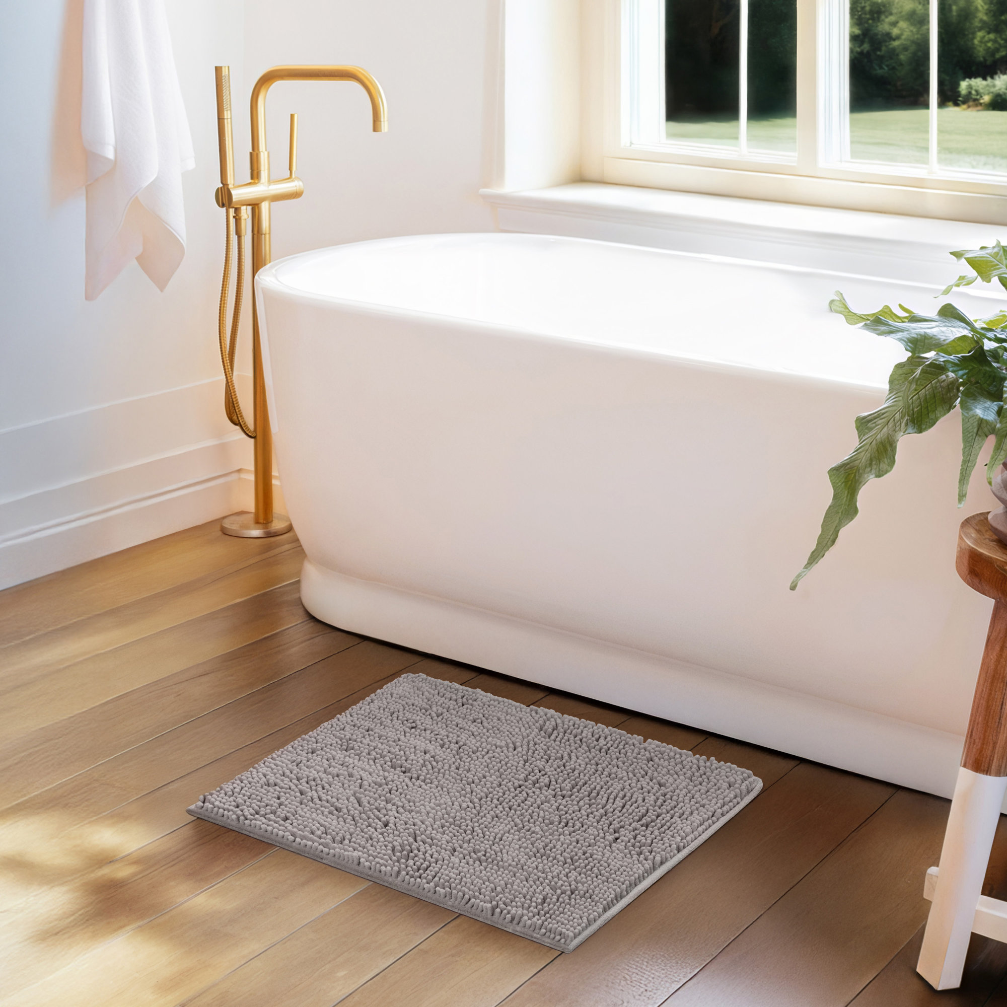 Soft Absorbent Chenille Bath Mat Rug with Anti-Skid Rubber Backing, Light Gray, 24" L x 17" W
