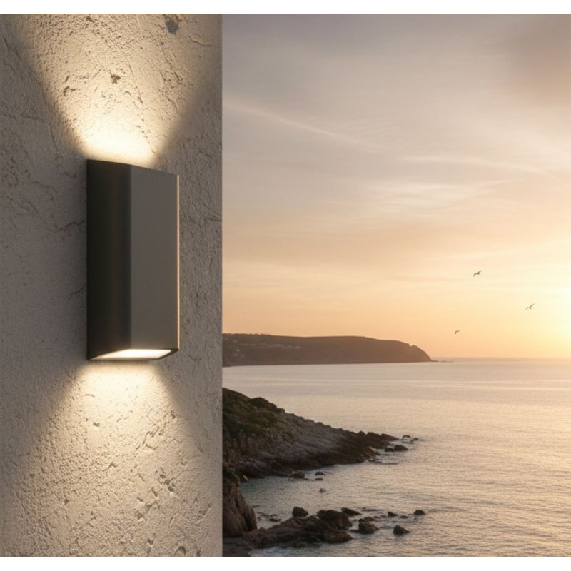 22cm H Integrated LED Outdoor Sconce