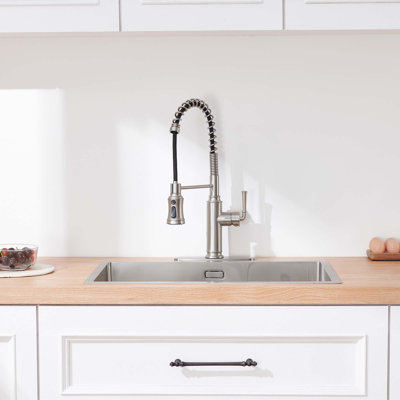 Robinet de cuisine moderne à capteur infrarouge sans contact: conception élégante mains libres en acier inoxydable pour une cuisine économe en eau