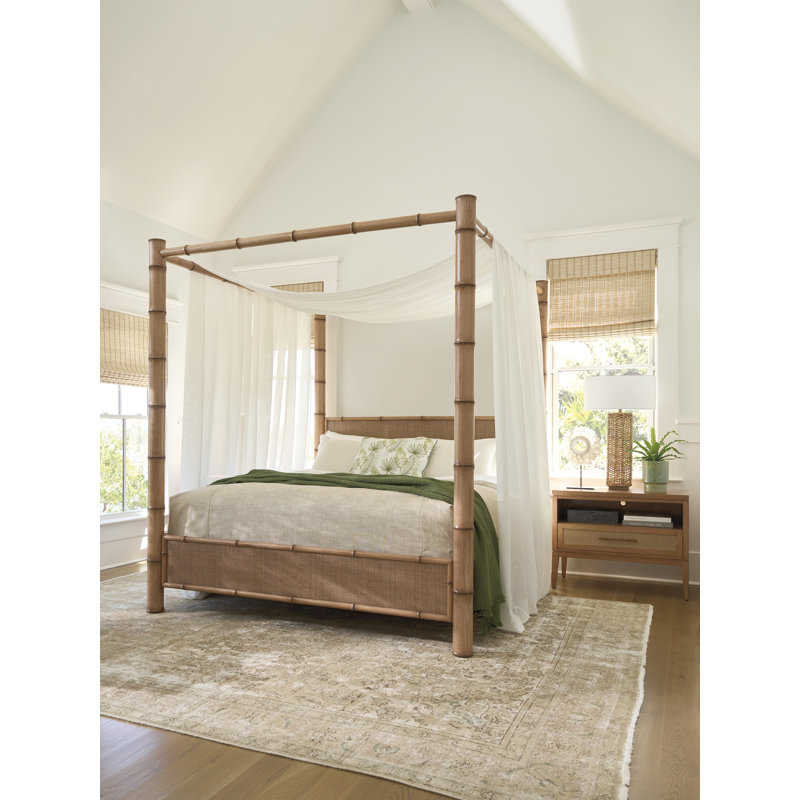 Islandia Canopy Bed, King