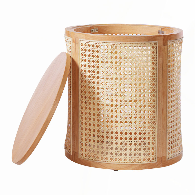 Table d'appoint en bois naturel et en caoutchouc naturel au design compact et polyvalent, parfaite pour les décors modernes et traditionnels.