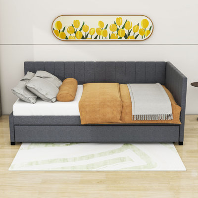 Naqeeb Twin Size Linen Daybed with Twin Size Trundle by Latitude Run