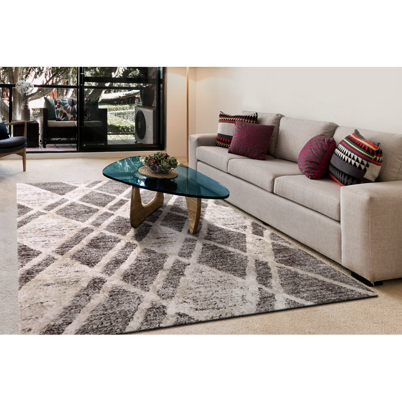 Performance Geometric Indoor Rug, Rectangle 5'3" x 7'7"
