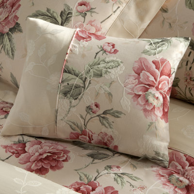 Signature Helena Cushion Cover