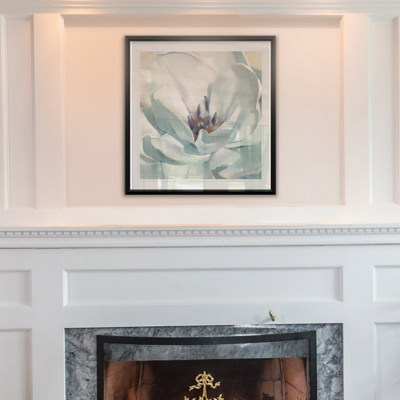 Iridescent Bloom II - reproduction de cadre photo, H 17,5 po x l 17,5 po x P 1,5 po