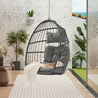 Fauteuil suspendu en rotin