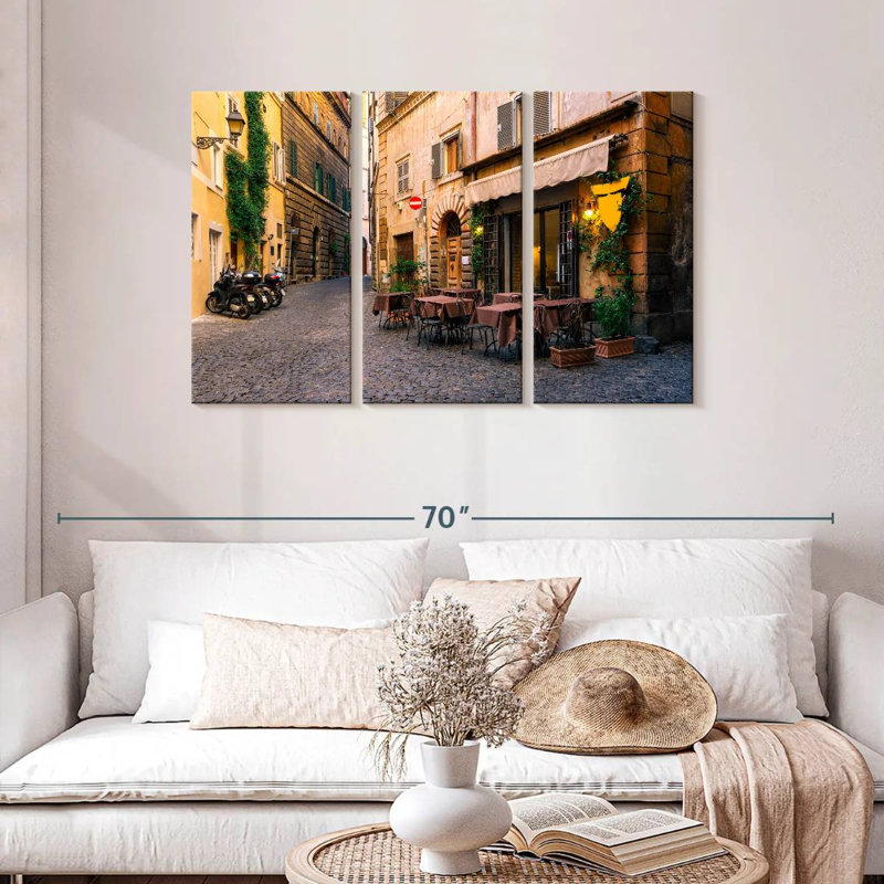 Rue rétro Sirci à Rome, H 28 po x l 45 po