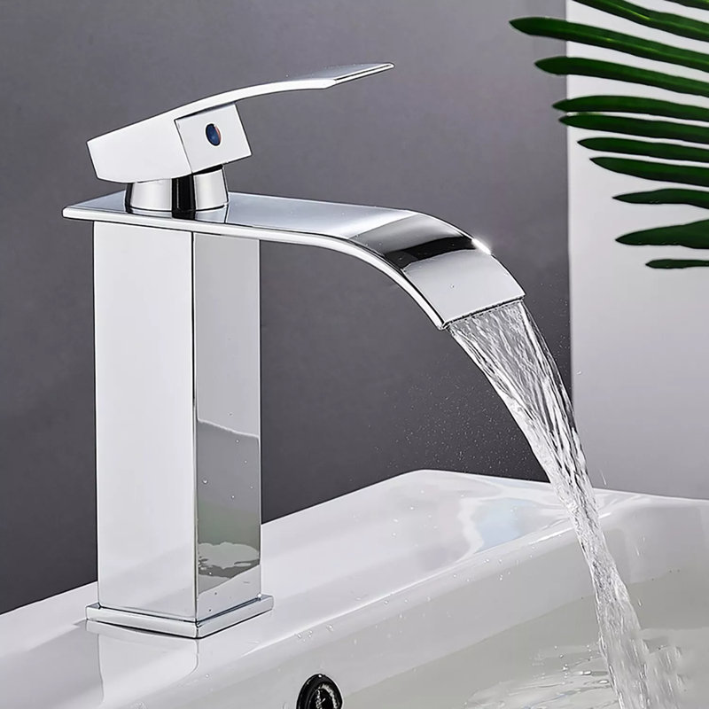 Deck Mounted Single-handle Bathroom Faucet, Chrome