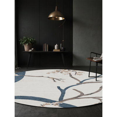 Tapis gris soyeux et moelleux